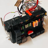 MERCEDES BENZ S W221 Fuse Box SAM Unit A2215402050 / A2215450801