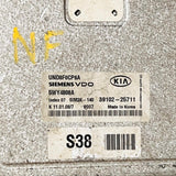 KIA Rondo Engine Control Unit ECU - 5WY4808A 39102-25711 3910225711 2008