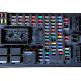 Land Rover Main Fuse Box TDV 6 Discovery YQE500420/519051718