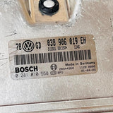 BOSCH 2001 VW PASSAT 1.9 D engine control ECU 038906019EH 0281010558