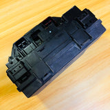 RT032642I9 / RT03264219 / 68163904AC Dodge Fuse Box Relay OEM, automan spare parts