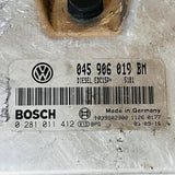 Volkswagen Polo Engine Control Unit ECU 045906019BM 0281011412