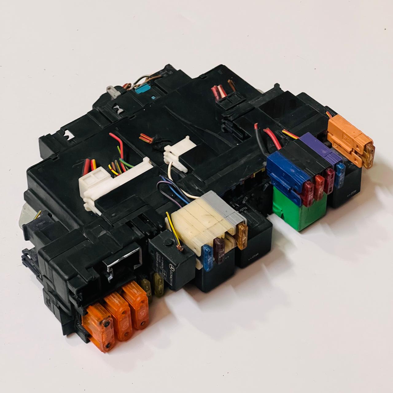 A0315451732/ 05045124 Control Unit SAM SG Module for 1998-2002 Mercedes W220 S430, automan spare parts