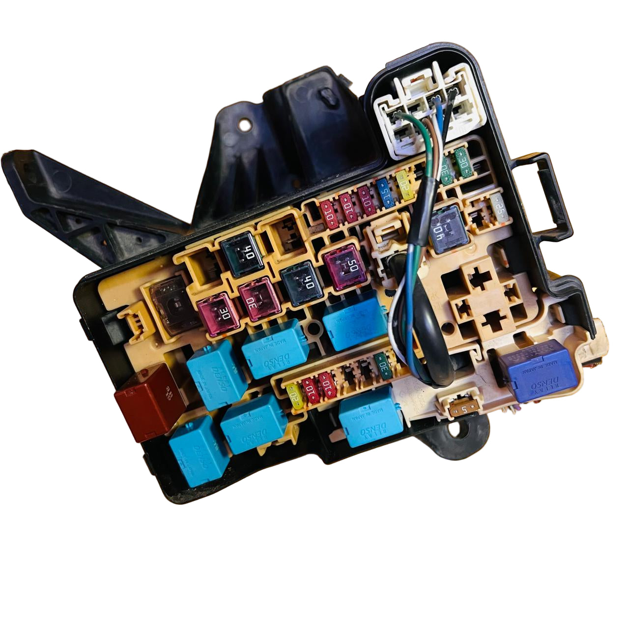 Toyota Isis 2005 Fuse Relay Box 82662-44210, 82662-44211, 82663-68010, 82741-63010, 8266244210, 8266244211, 8266368010, 8274163010 ,ZNM10G, 1ZZ-FE, PP-T20+GF10, PA66-PPE , automan spare parts
