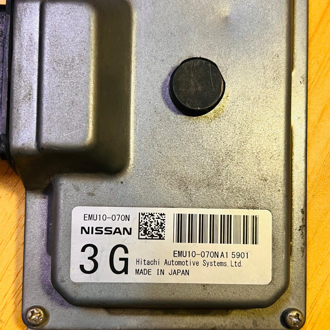 Nissan Navara NP300 Transmission EMU10-070N | OEM TCM Module – Automan Spare Parts