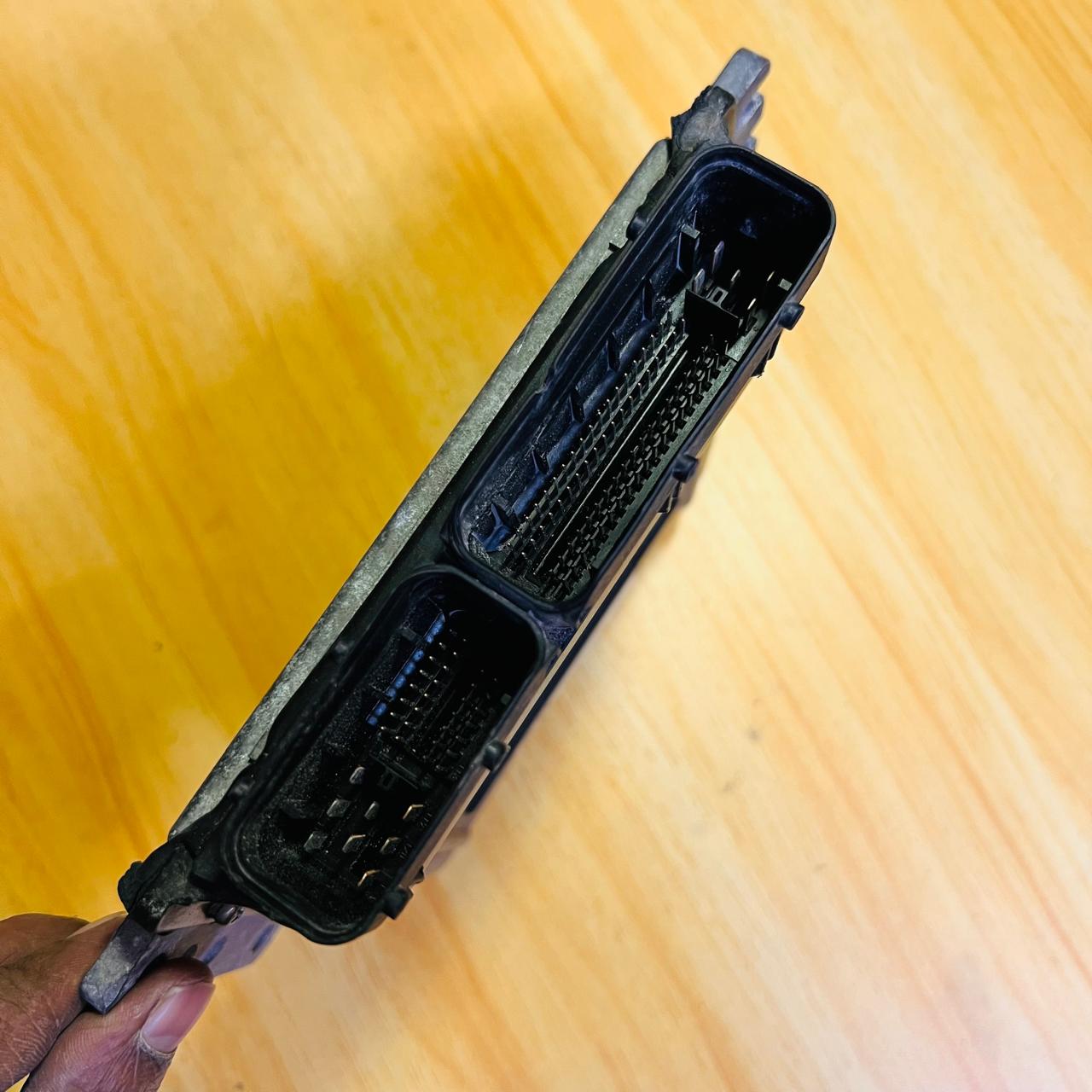 MEC33-520 B1 / MEC33520 B1 Nissan Elgrand E51 3.5L VQ35 Engine Computer ECU JDM OEM Module, automan spare parts