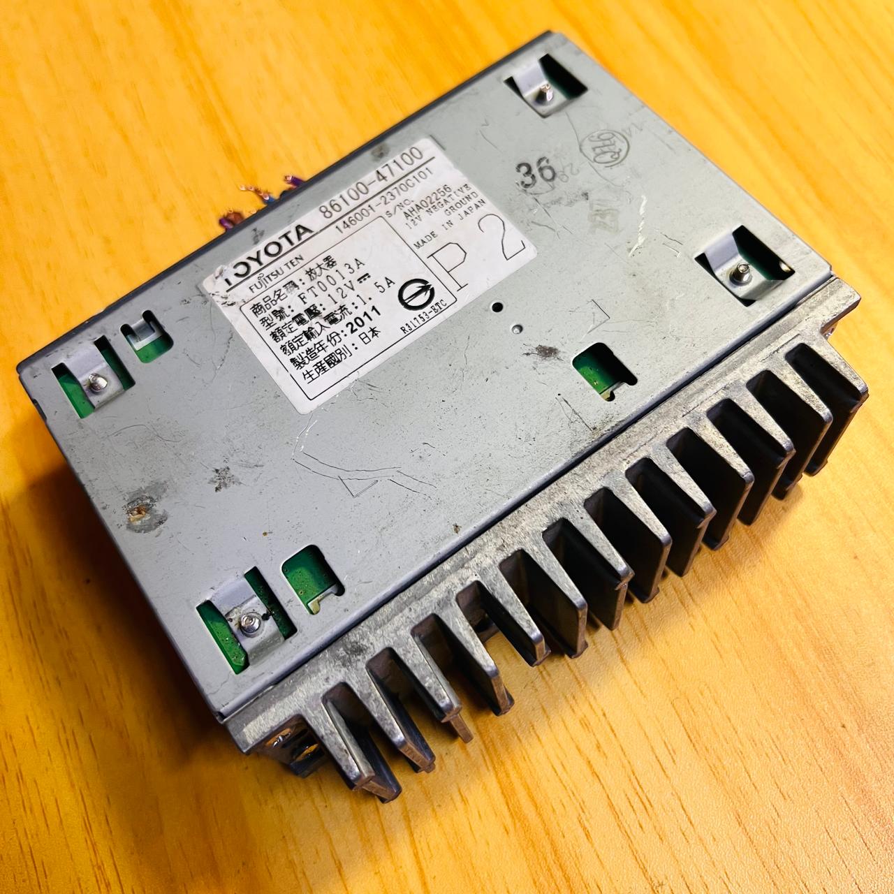 Genuine Toyota Prius XW30 Sound Amplifier 86100-47100 / 146001-2370C101 / 8610047100 / 1460012370C101, 2009–2015 Prius models with OEM or JBL, automan spare parts