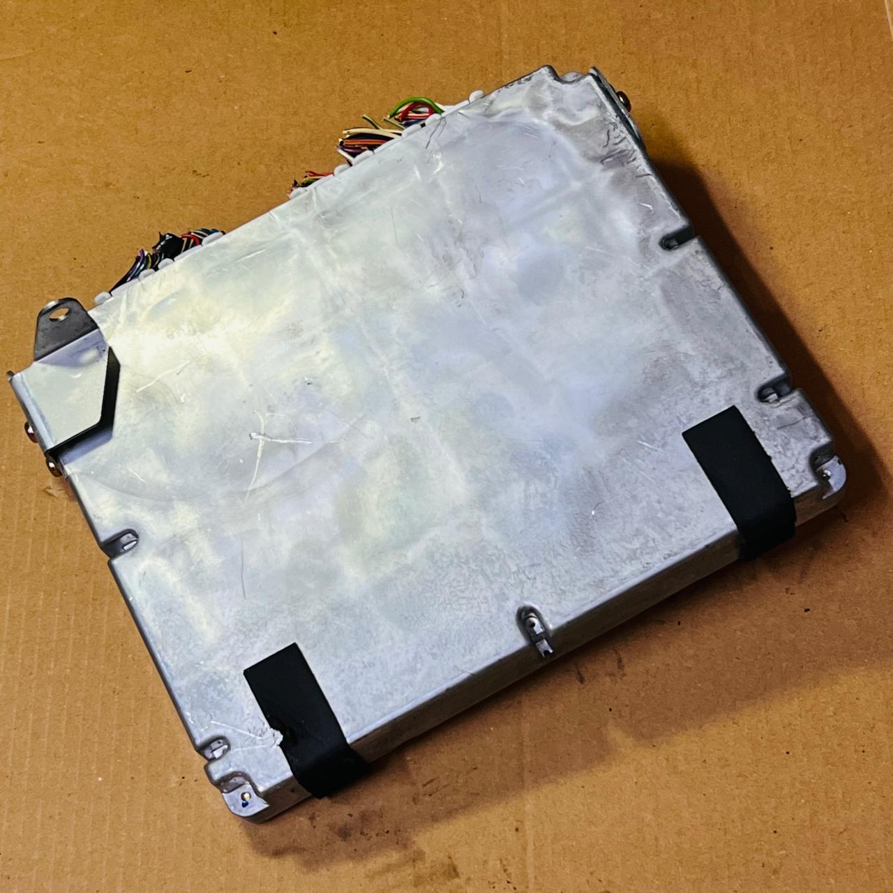 89661-3F240 TOYOTA Crown ECU 1JZFSE Engine Control Unit AUTOMAN SPARE PARTS