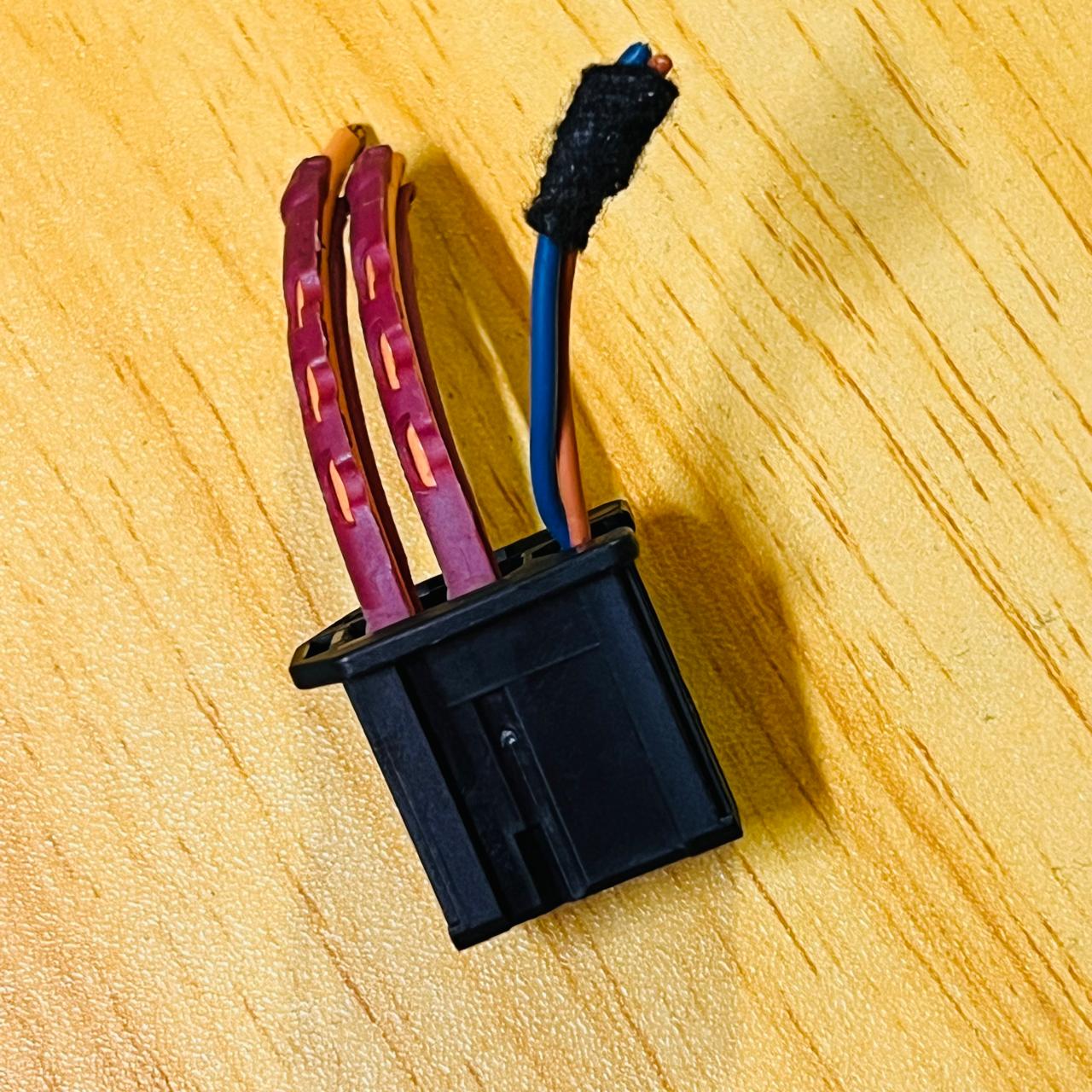 1355639 Amplifier Wiring Connector Plug Pigtail for Mercedes W220 S430 S500