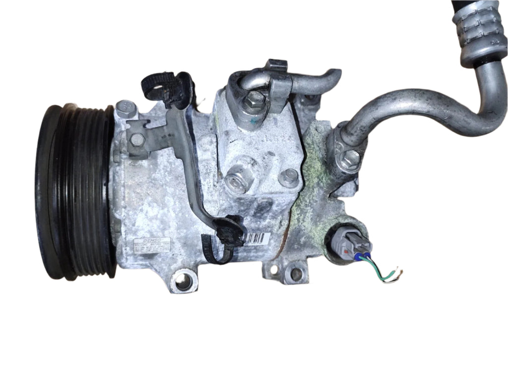 NCP81G シエンタ エアコン コンプレッサー 88310-52321 447260-2331