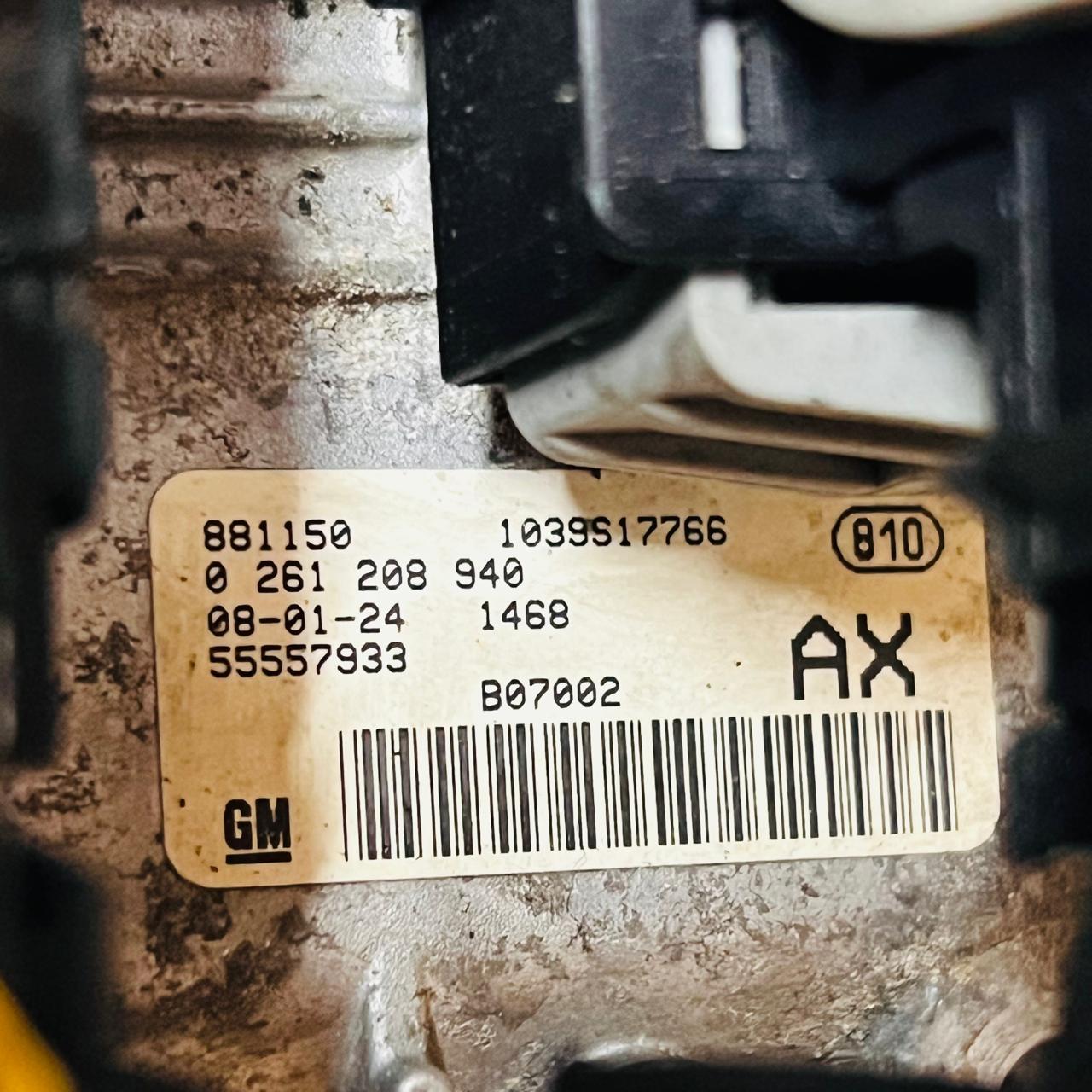 وحدة التحكم في محرك أوبل ECU 55557933 1039S17766 0261208940
