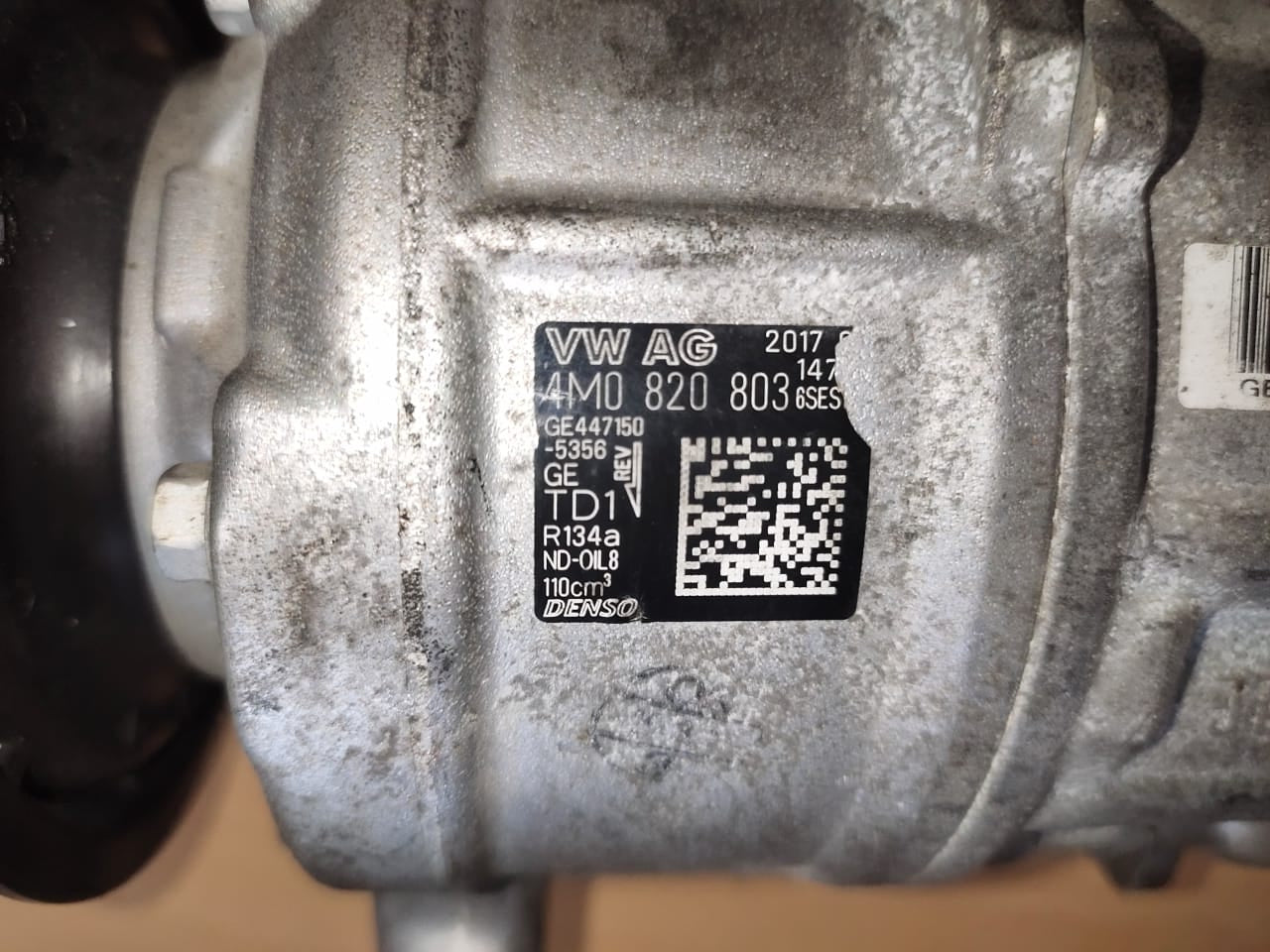 4M0820803 OEM AC Compressor Fits Audi A4 A5 A6 Q5 Q7 DENSO DCP02106