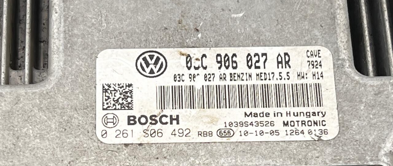 VW POLO ECU engine control units 0261S06492 03C906027AR-
