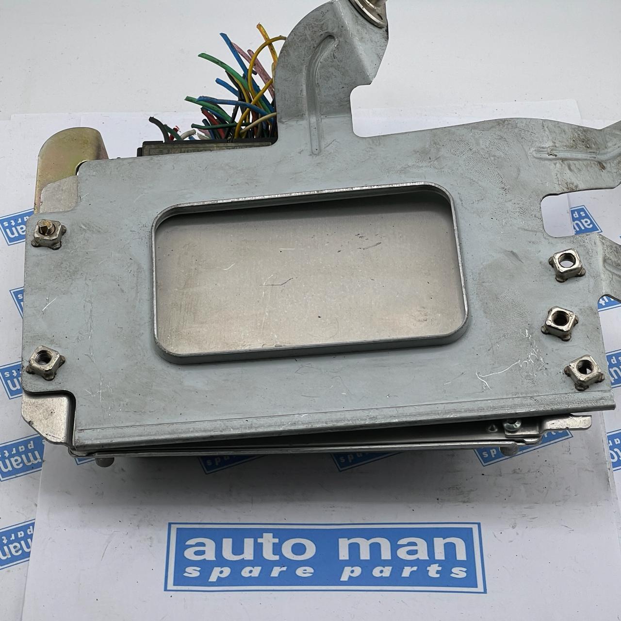 Computers Engine HYUNDAI Elantra XD 39110-26689 / 9030930425F H4 , 3911026689