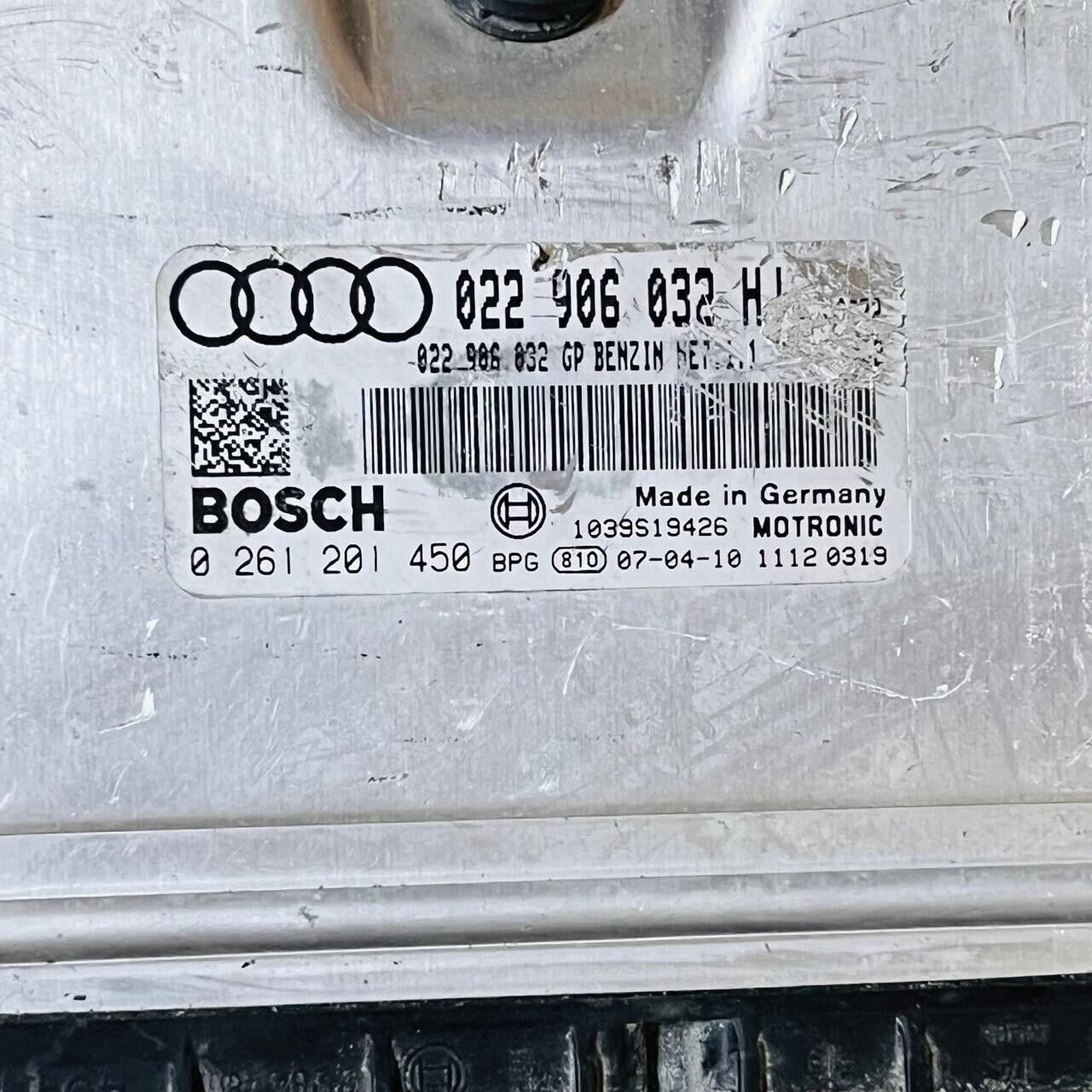 2002 2003 Volkswagen Eurovan ECM Electronic Control Module 022906032H/0261201450