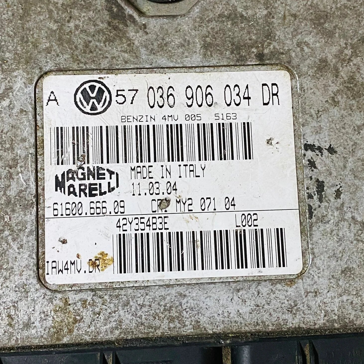 VolksWagen Golf MK4 Bora Engine Control Unit  036906034DR  6160066609
