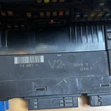 9252815-01 / 3-1703344-2 / 10681810 / 925281501 / 317033442 / 106818 10 BMW F01 F06 F10 Power Distribution Fuse Box Fits 2011–2016 528i M5 OEM, automan spare parts