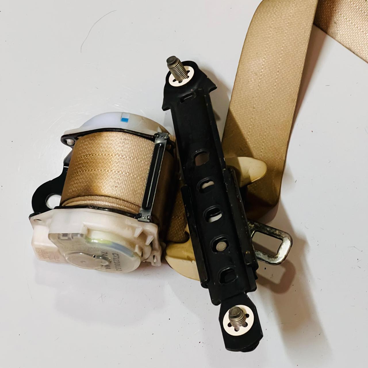 2012 INFINITI QX56 QX80 Rear Second Row Right Side Seat Belt OEM C71210L11 39917