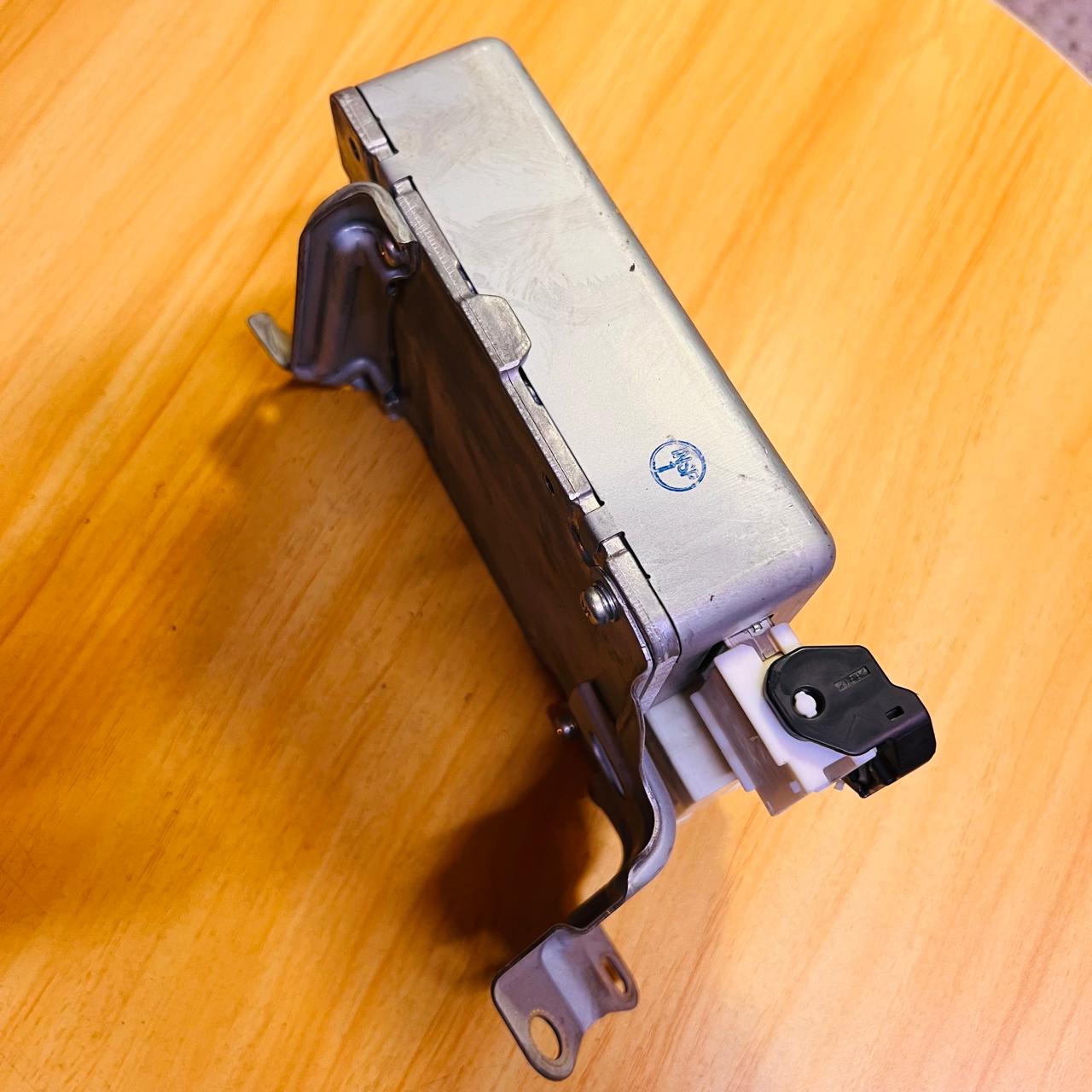 89650-47270 / 112900-2262 / JL501-001991 / 8965047270 / 1129002262 / JL501001991 Toyota Prius Power Steering Control Unit OEM, automan spare parts