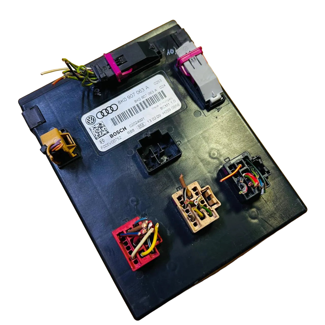 Audi A4 B8 2.0 Tdi 1.8 Tfsi 2007 Bcm Body Comfort Control Module 8K0907063A / F005V00752 Oem, automan spare parts