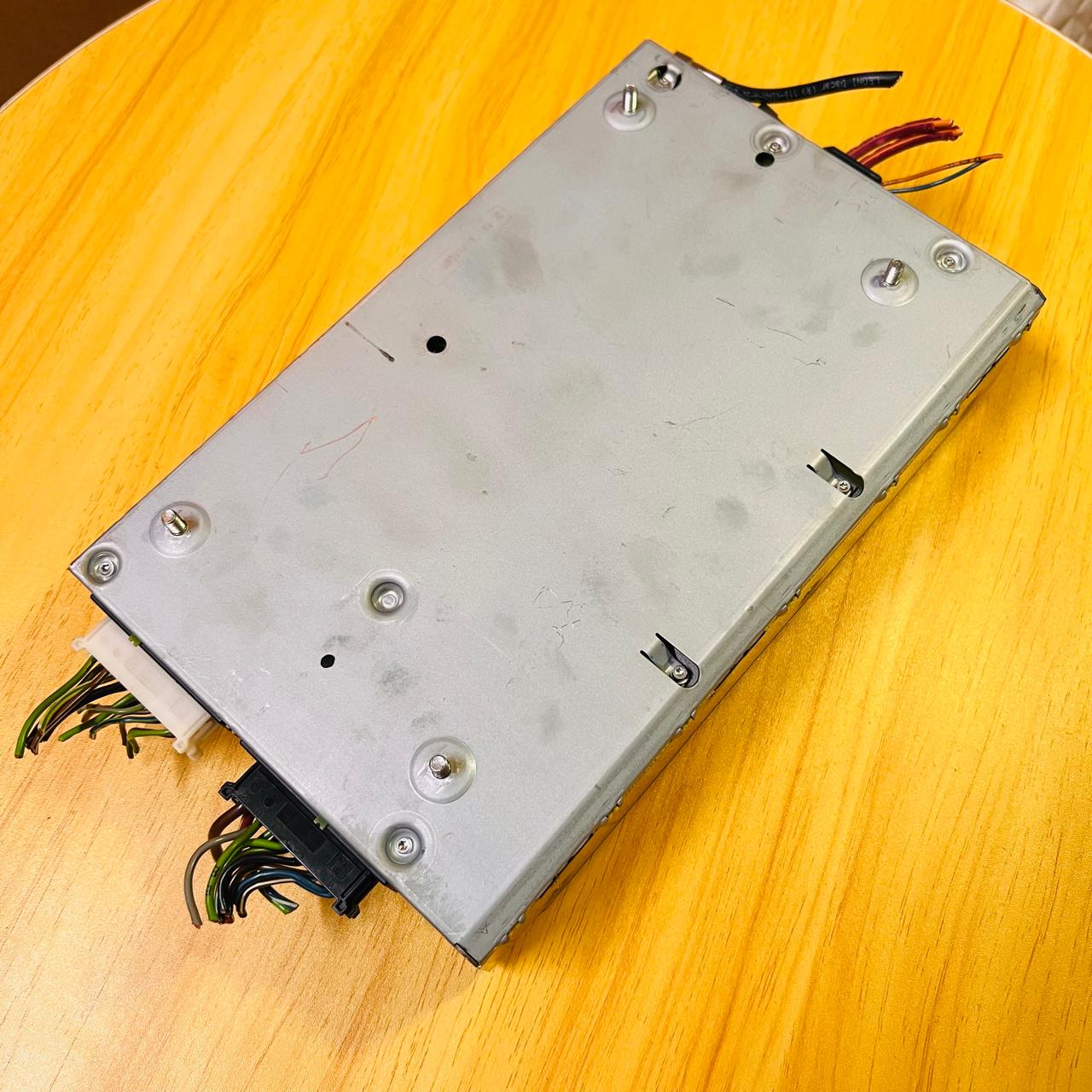 A2219004701, 07-14 Mercedes-Benz W221 S550 / CL550 Harman Becker Kardon Amplifier, automan spare parts