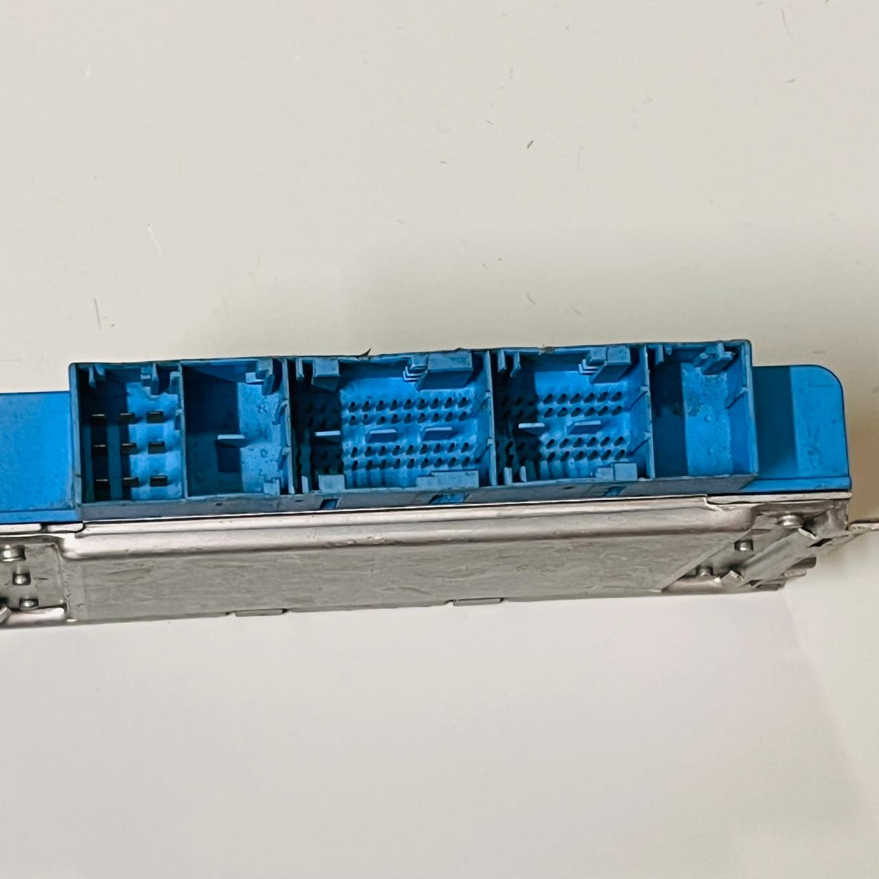 7514265 0260002642 وحدة التحكم في علبة التروس من بوش لسيارات BMW الفئة الخامسة E39 525i E46 Series