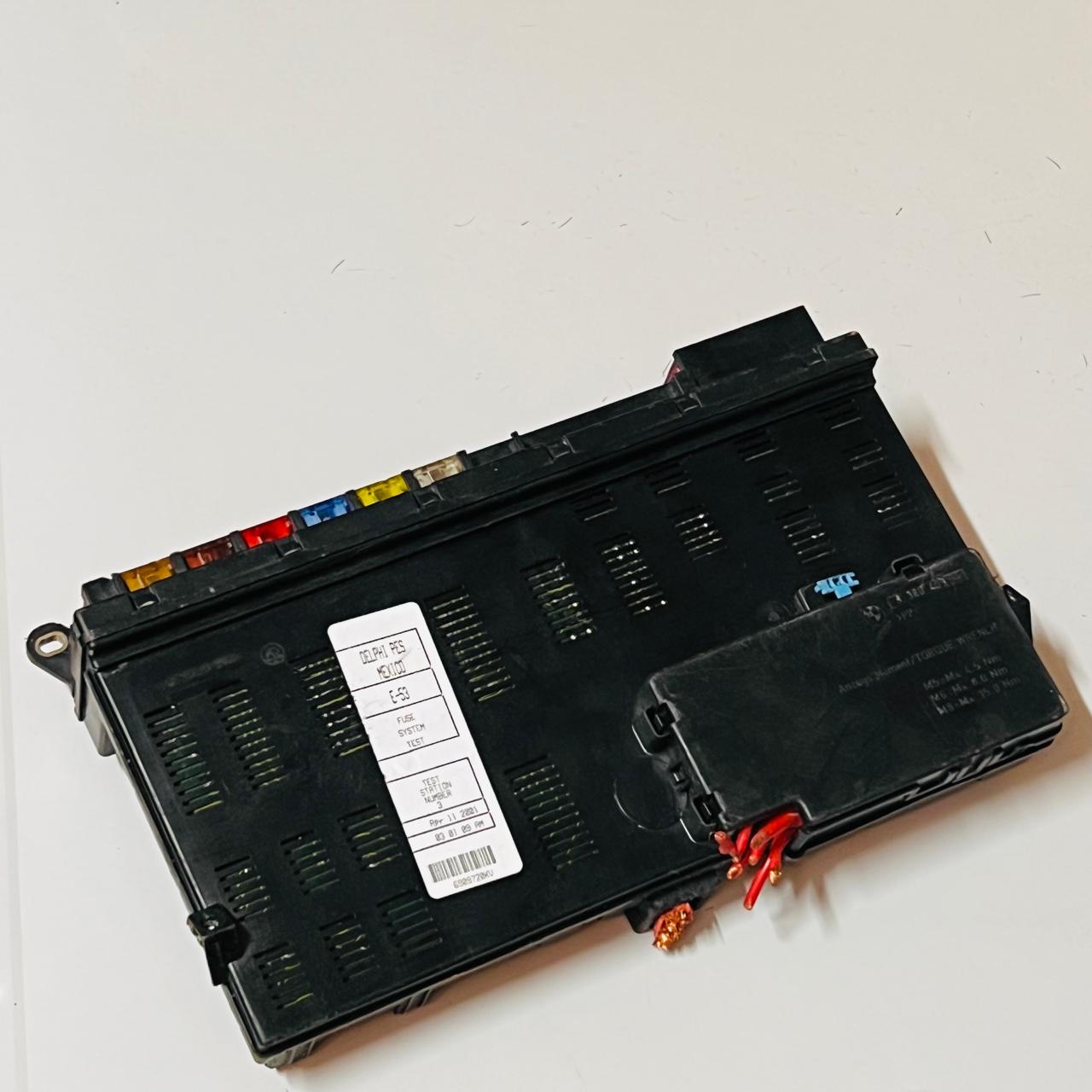 2000 - 2006 يناسب BMW X5 E53 وحدة صندوق الصمامات الرئيسية Sam رقم 8380409 و8380407