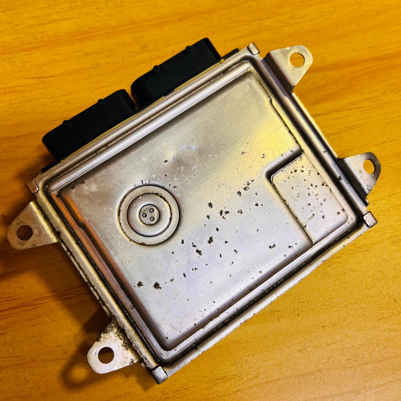 33910-64P00 / E6T91671H / 3391064P00 Engine Control Unit (ECU) Mitsubishi Minicab, automan spare parts