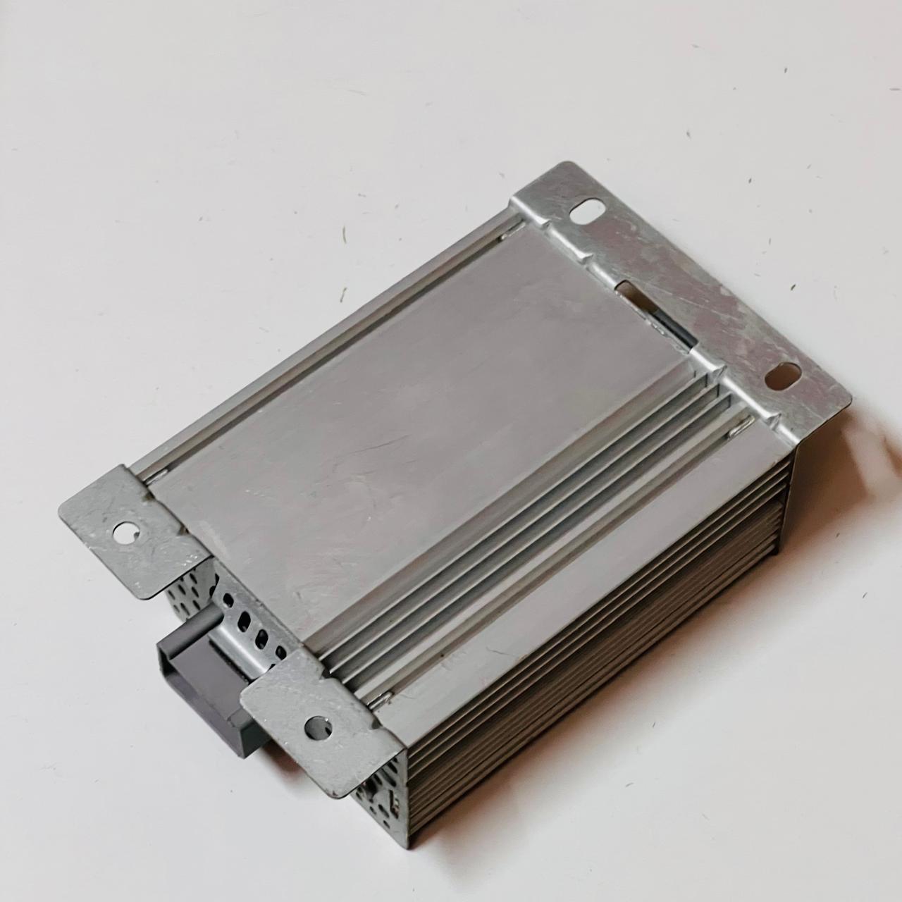 وحدة التحكم في مكبر الصوت لينكولن كونتيننتال GD9T18C808AA