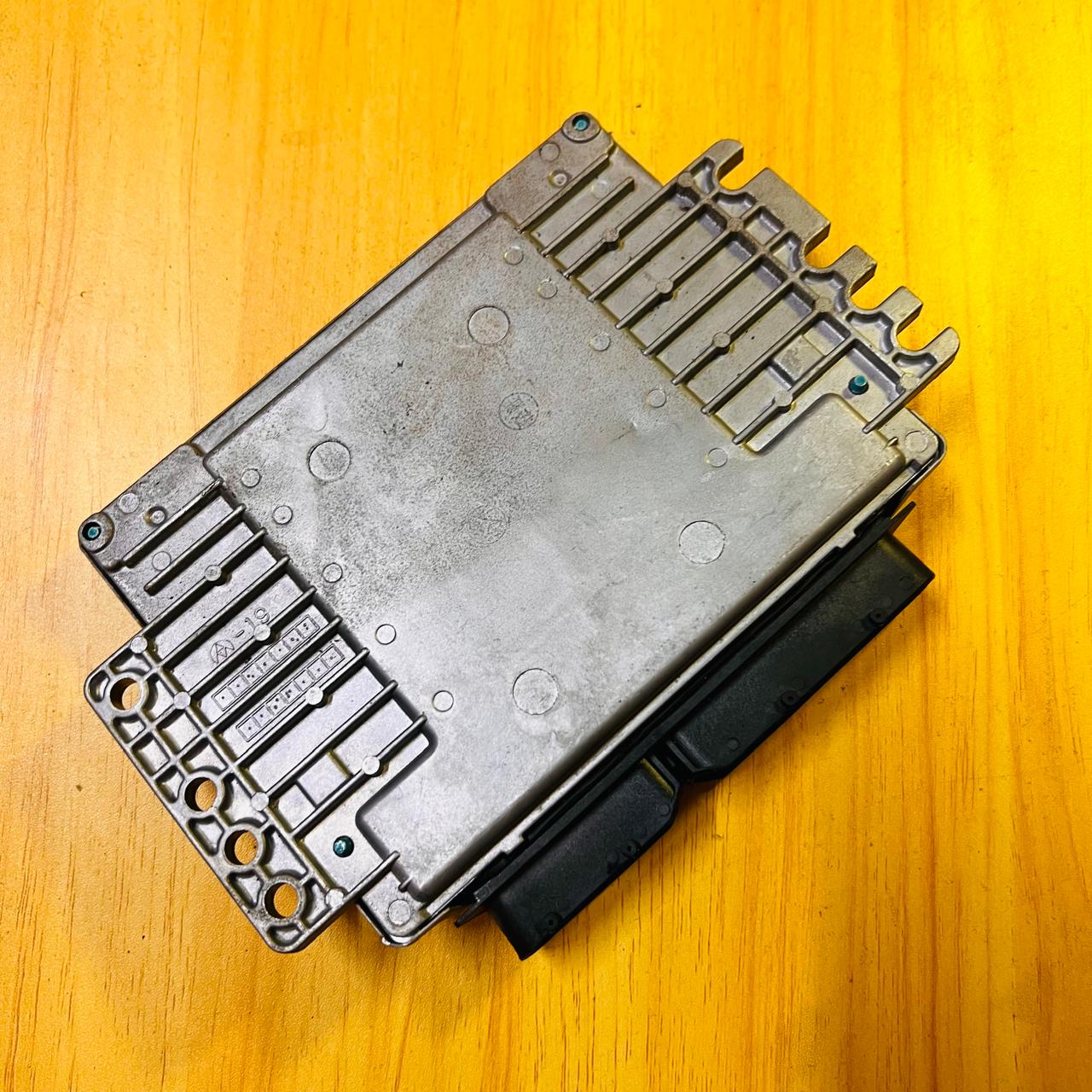 Nissan X Trail T30 Engine Control Unit A56-A05 U2S ECU A56A05 U2S Genuine OEM ECU, auto man spare parts