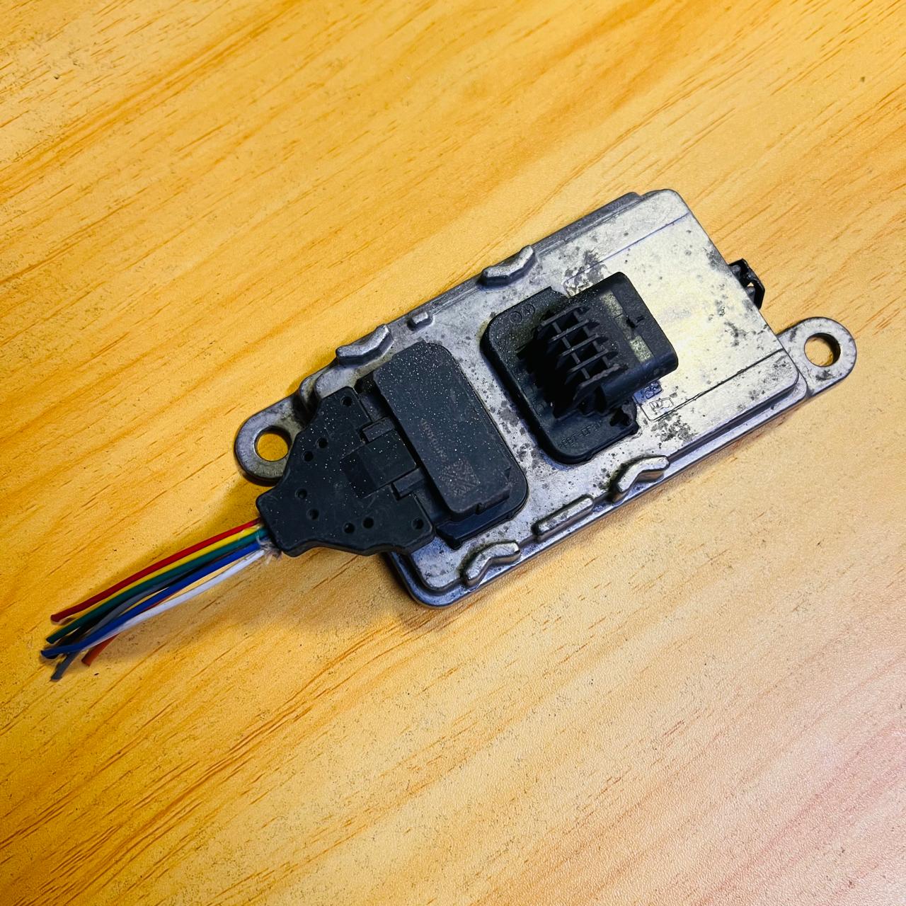 SNS0156D NOx Sensor A3C0595050000 Heavy Duty 24V Truck Nitrogen Oxygen Sensor OEM, automan spare parts