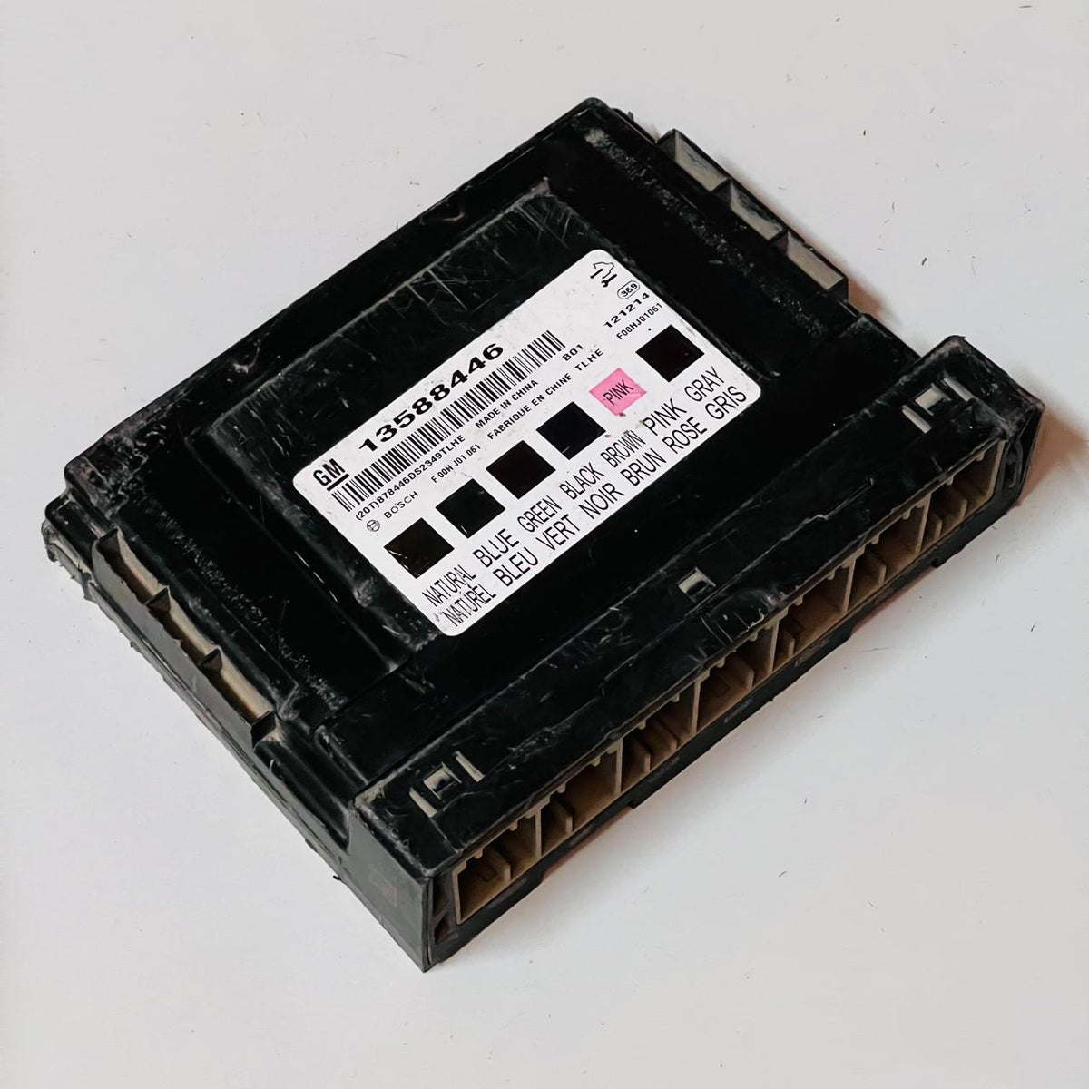 وحدة التحكم في هيكل السيارة BCM BCU لسيارة شيفروليه ماليبو إكوينوكس موديل 13-16 OEM 13588446