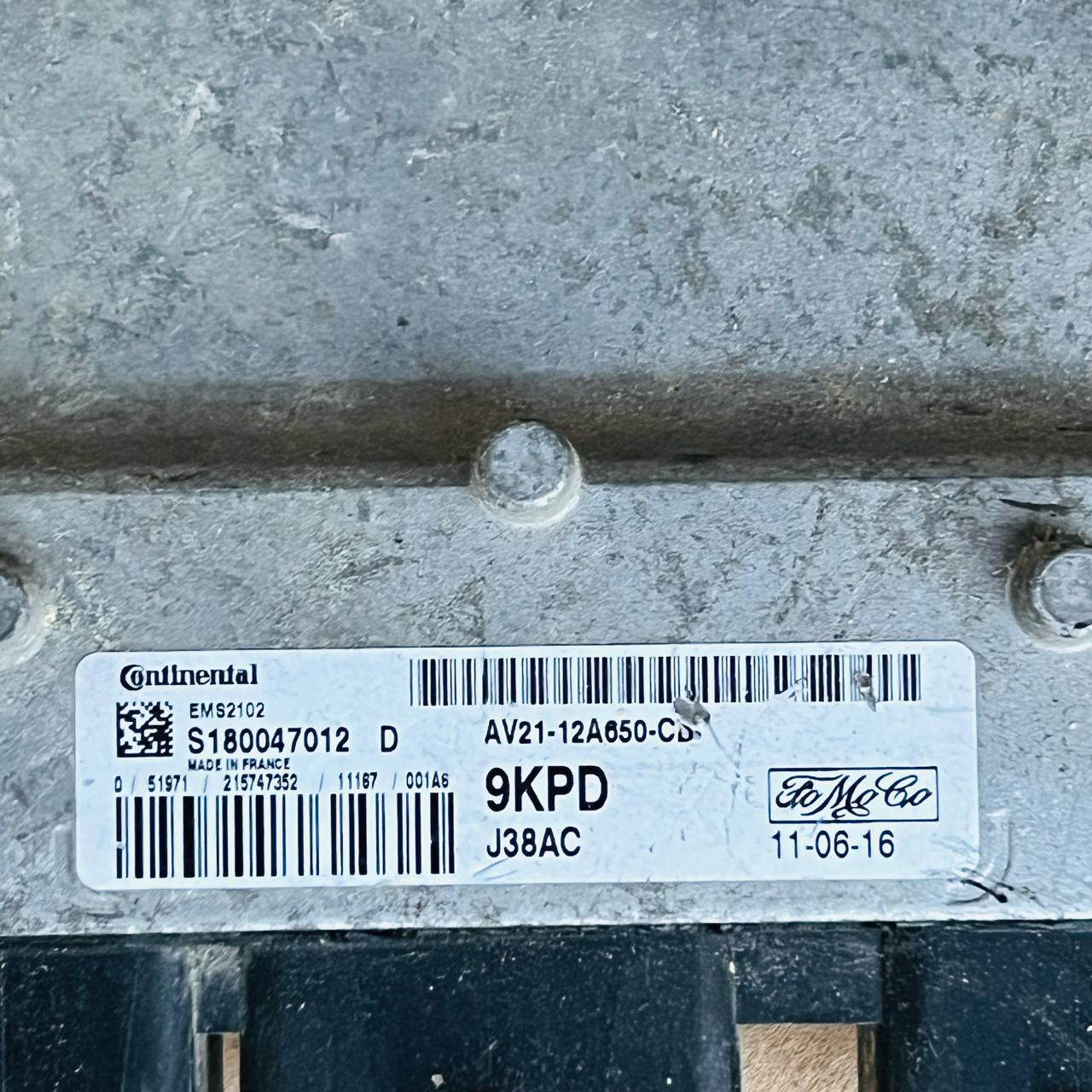 AV21‑12A650‑CD Engine Control Unit ECU S180047012D Ford Fiesta Petrol