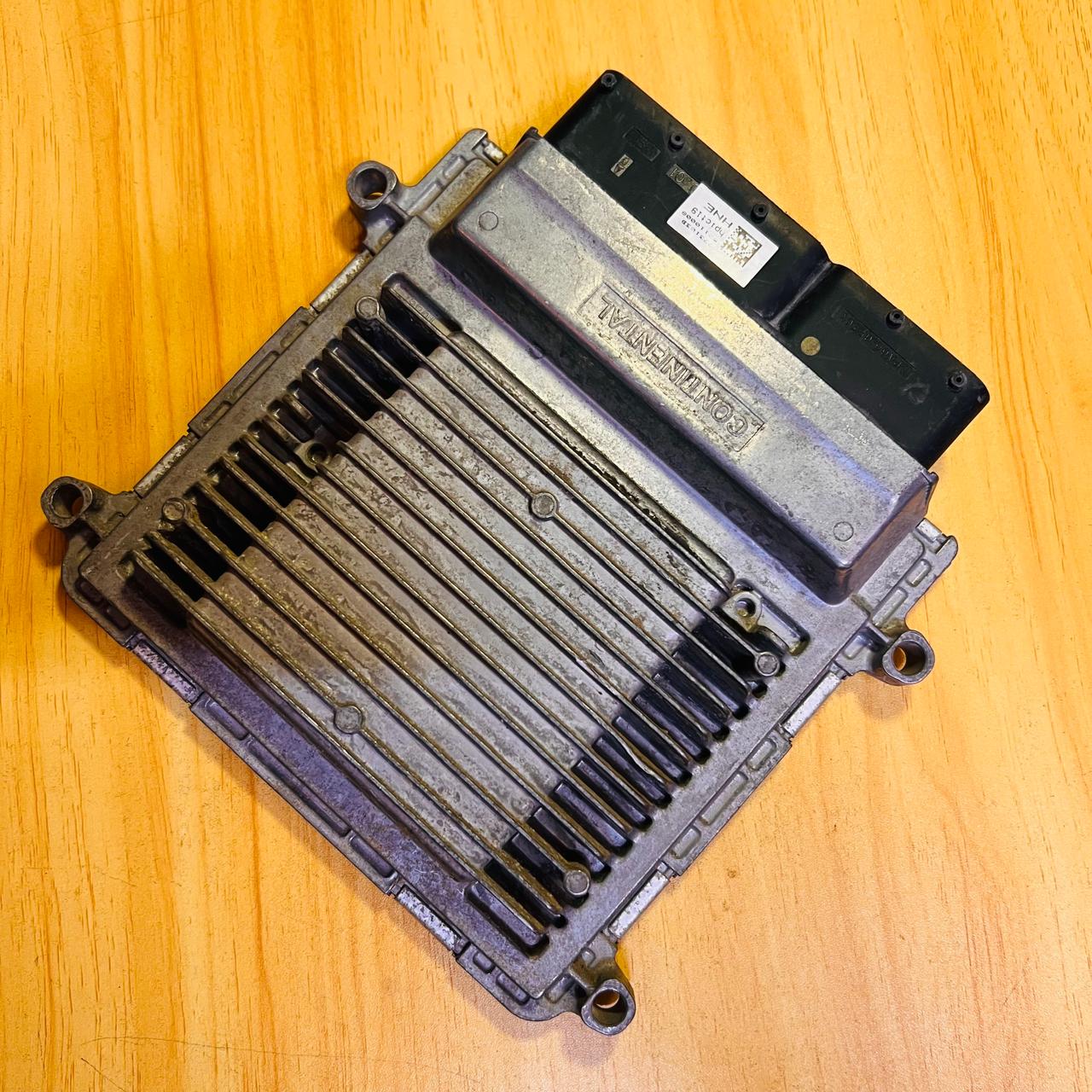 1725450132 / 5WY1Z51A / SIM2K-C201 Engine Control Unit ECU For SsangYong Korando, automan spare parts