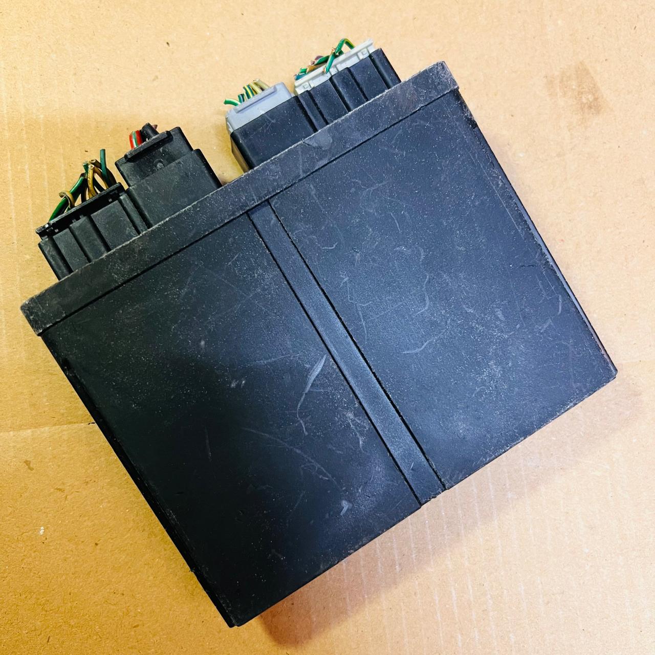 13504822 / 5DK009703-00 / 2008DJ4105 Cadillac SRX Anti-Theft Security Locking Module – OEM GM, AUTOMAN SPARE PARTS