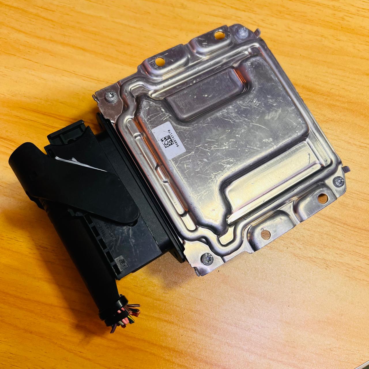 A0009003909/ A0009019603/ 0281032558 Mercedes E-Class Coupe E350 AdBlue Engine Control Unit ECU W207 2016, automan spare parts
