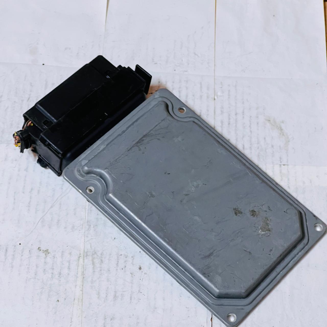 وحدة التحكم في التعليق Audi A4 S4 - 8R0907364B S180031002F