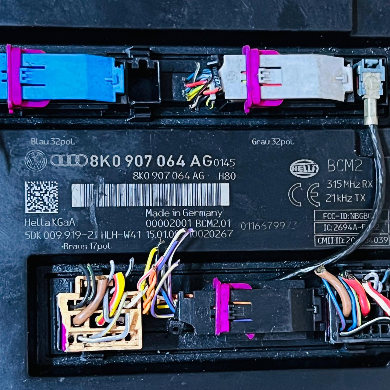وحدة التحكم في هيكل الراحة BCM 8K0907064AG لسيارة Audi A4 S4 موديل 2009-2012 (نسخة)