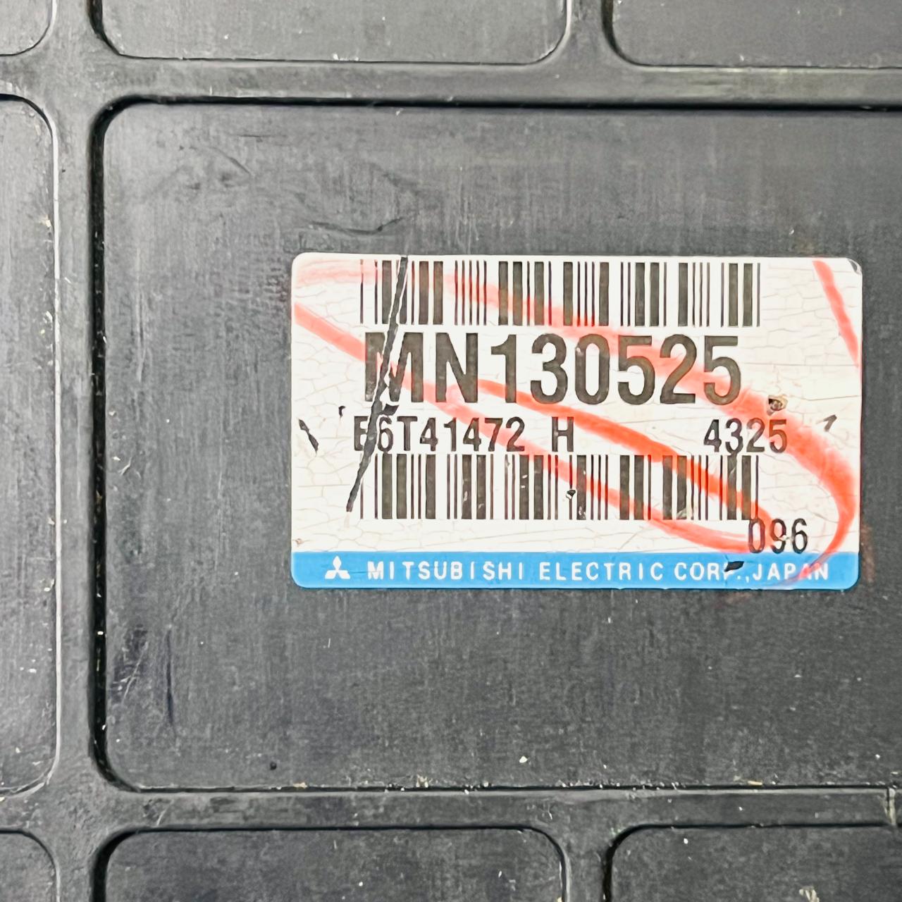 Mitsubishi Fuso Canter 2006 2004 Engine Control Unit MN130525 E6T41472H