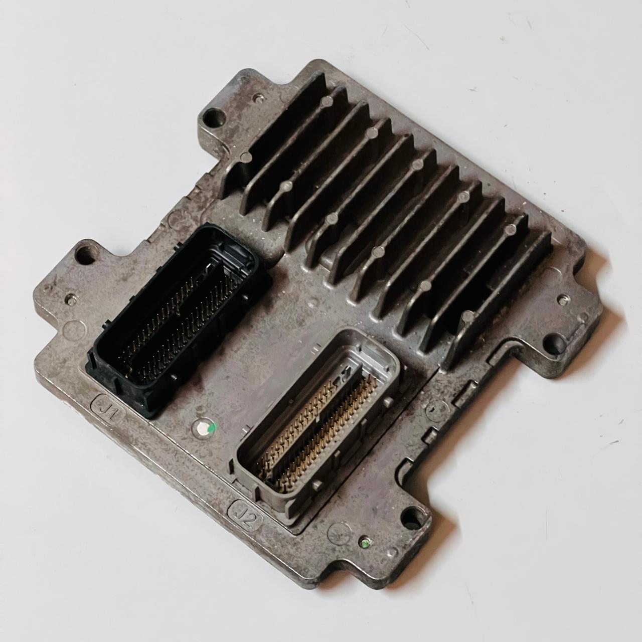 ENGINE CONTROL MODULE ECU 12637791 FITS GM HOLDEN