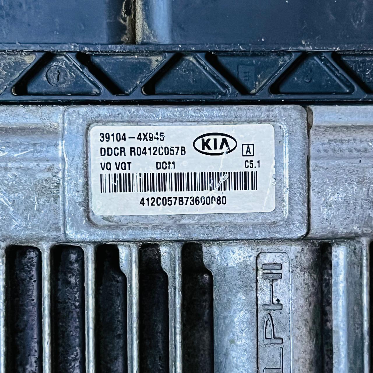 وحدة التحكم في محرك كيا جراند سيدونا ECU 39104-4X945 R0412C057B 391044X945