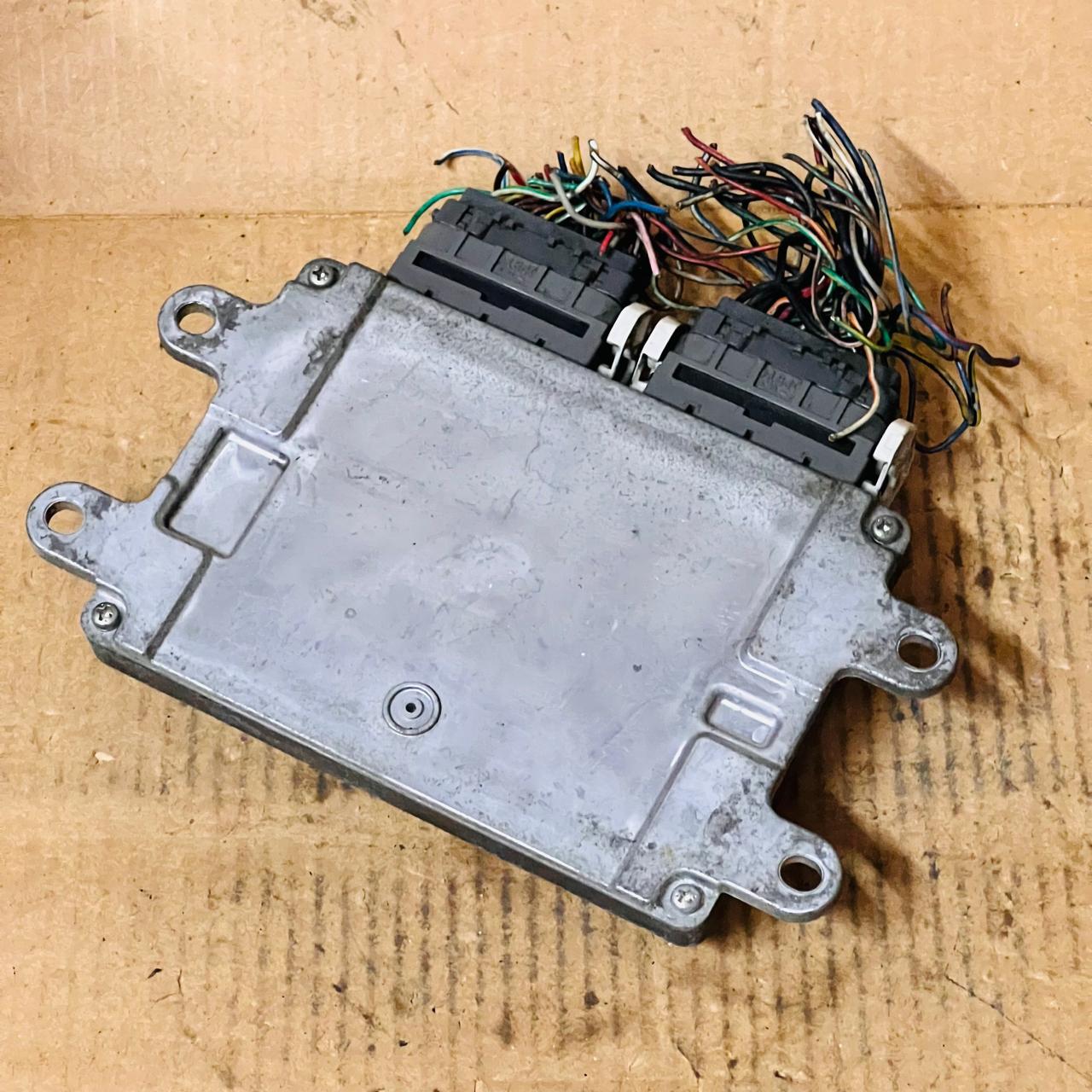 MAZDA Engine Control unit Mazda L3AM18881D (L3AM-18-881D) ECU