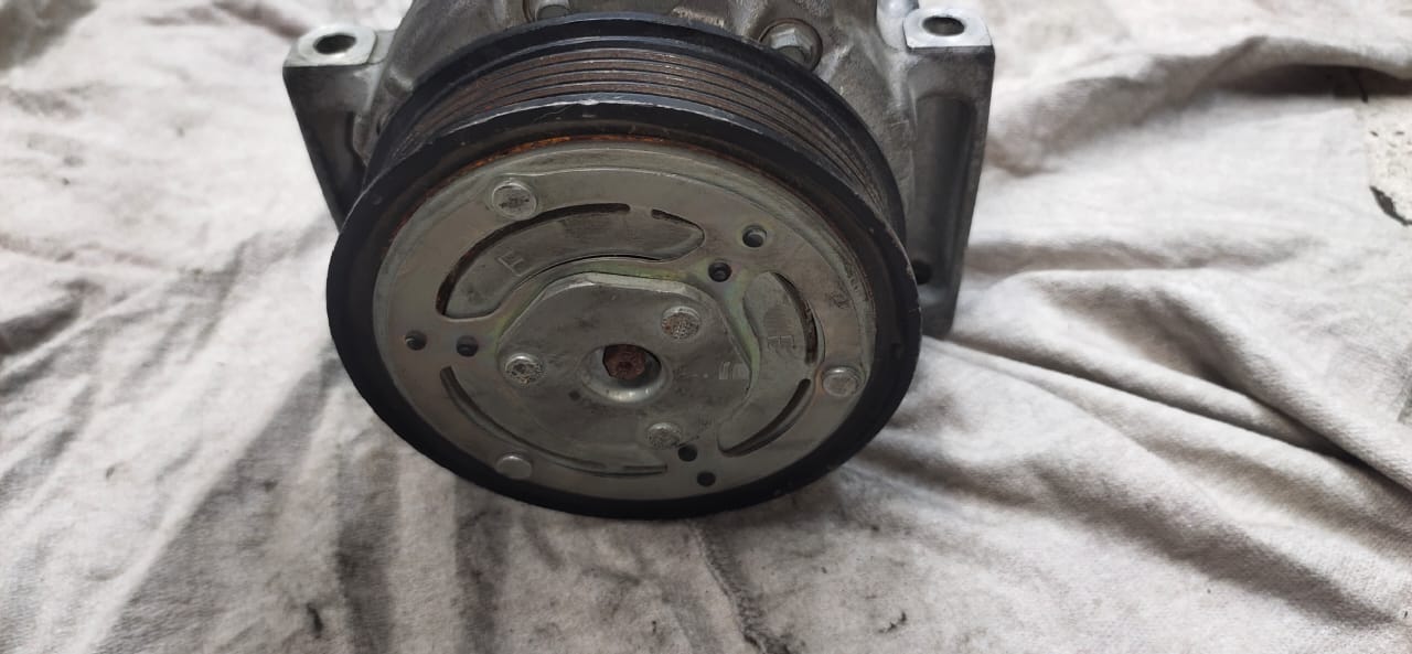 KB3B-19D629-AB Ford Ranger AC Compressor with Clutch KB3B19D629AB
