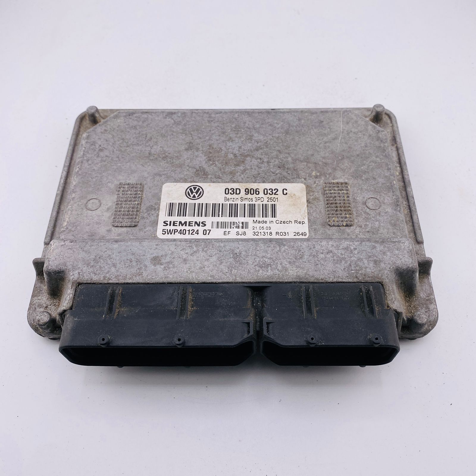 وحدة التحكم في محرك فولكس فاجن بولو 9N ECU 03D906032C 2003 5WP4012407
