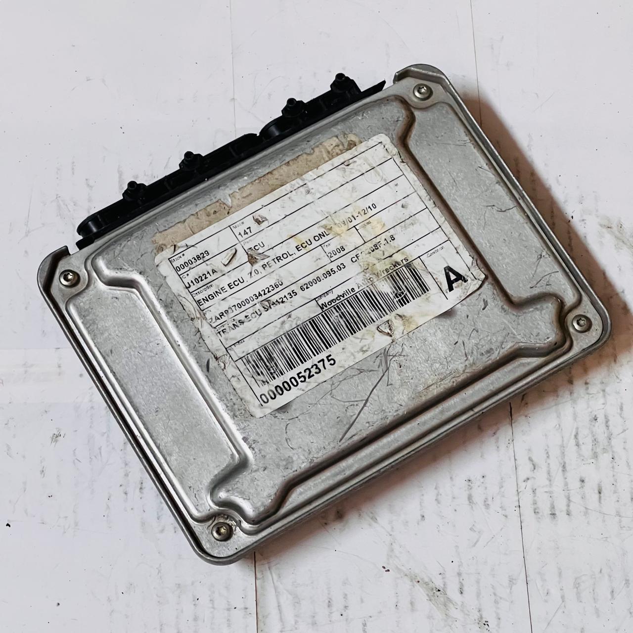 وحدة التحكم في محرك ألفا روميو 147 Ecu 62000.095.03 51812135 CFC208F.18