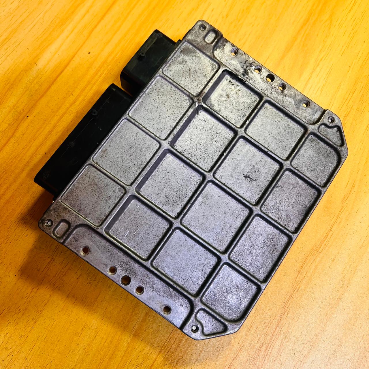 89661-06E30 / MA275100-5272 / 8966106E30 / MA2751005272 Toyota Camry 2.4L Engine Control Unit ECU OEM, automan spare parts