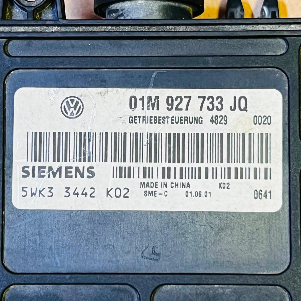 01M927733JQ / 5WK33442K02 VW Golf Bora Transmission Control Unit TCU Genuine OEM, automanspareparts