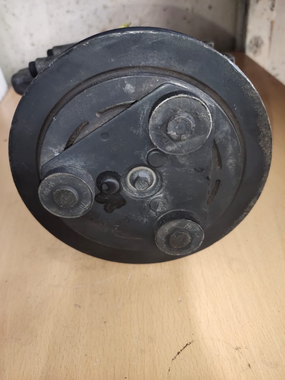 RZWLA-07 F500-RZWLA07 AC Compressor for Ford and Mazda