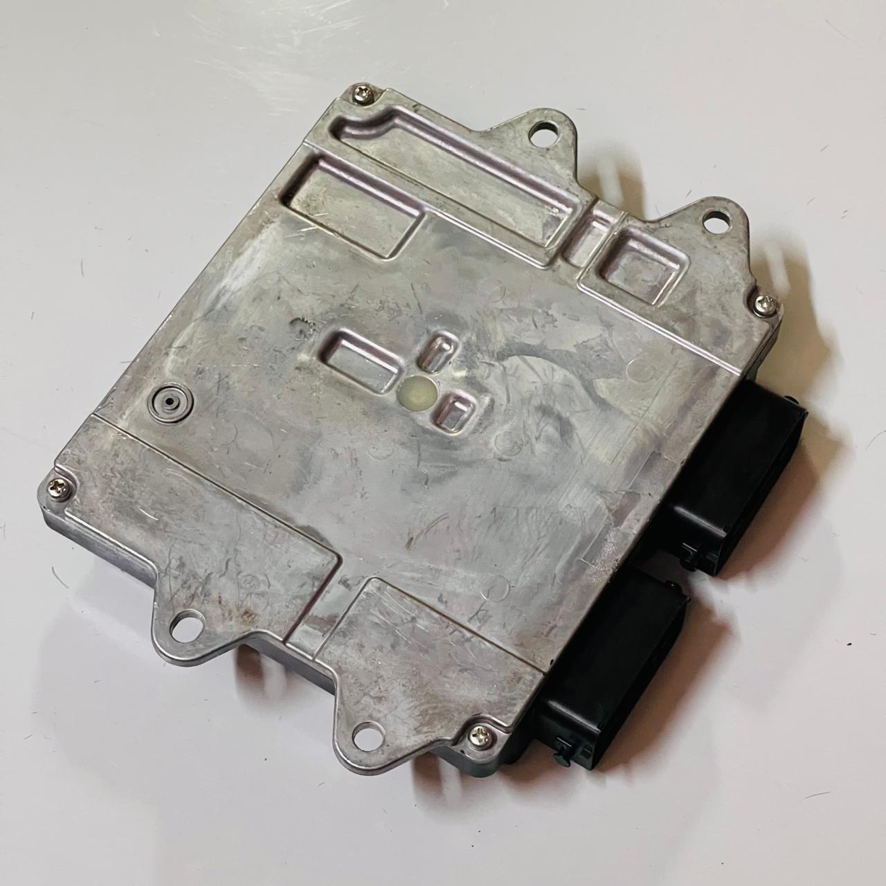2011 Engine Control Unit MAZDA Premacy DBA-CWEFW LFDV18881L E6T61971HJ1