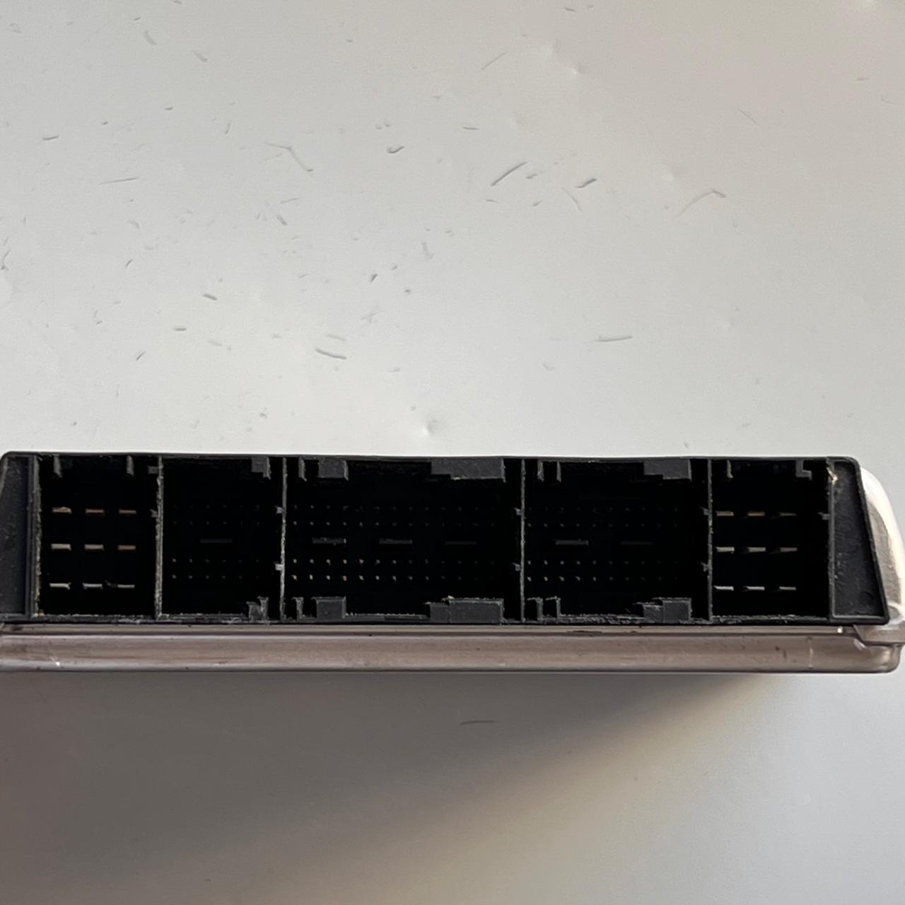 BMW X3 E83 Engine control unit/module 7541335  5WK93018